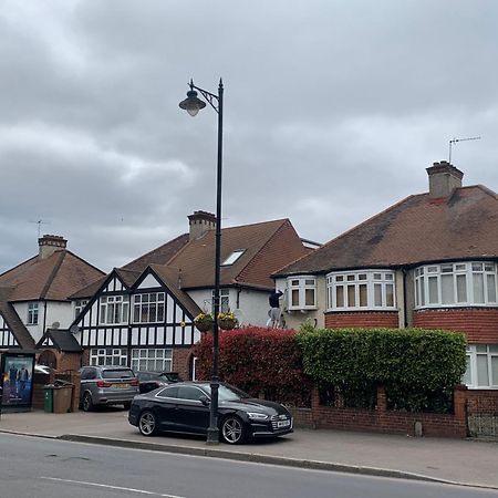 Beddington Park Lodge West ウォリントン エクステリア 写真